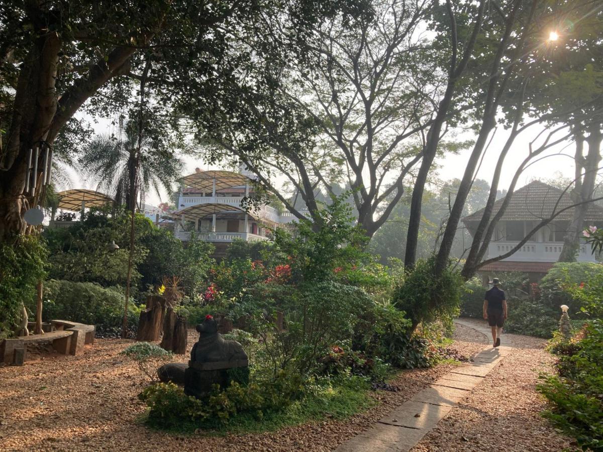 Gaia'S Garden Guest House Auroville Esterno foto