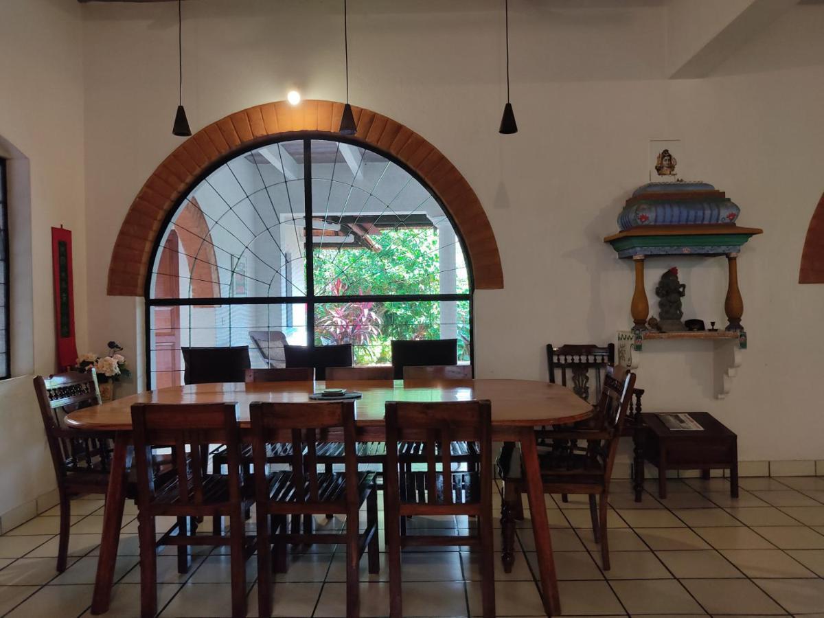 Gaia'S Garden Guest House Auroville Esterno foto