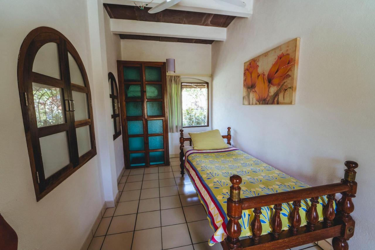 Gaia'S Garden Guest House Auroville Esterno foto